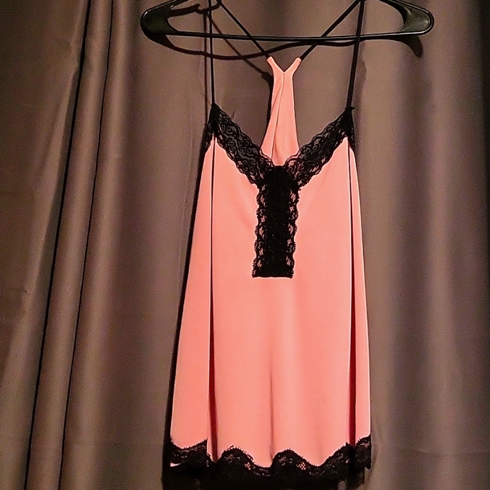 EXPRESS PINK CAMISOLE WITH BLACK LACE TRIM